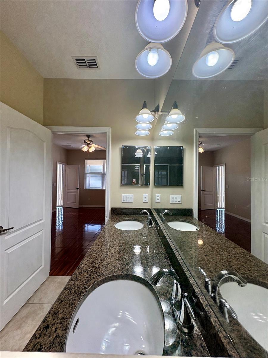 Image 14 of 17 For 125 Adoncia Way