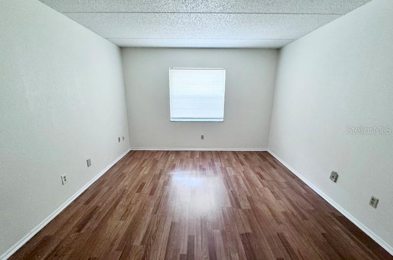 Image 10 of 45 For 2856 Somerset Park Drive 102