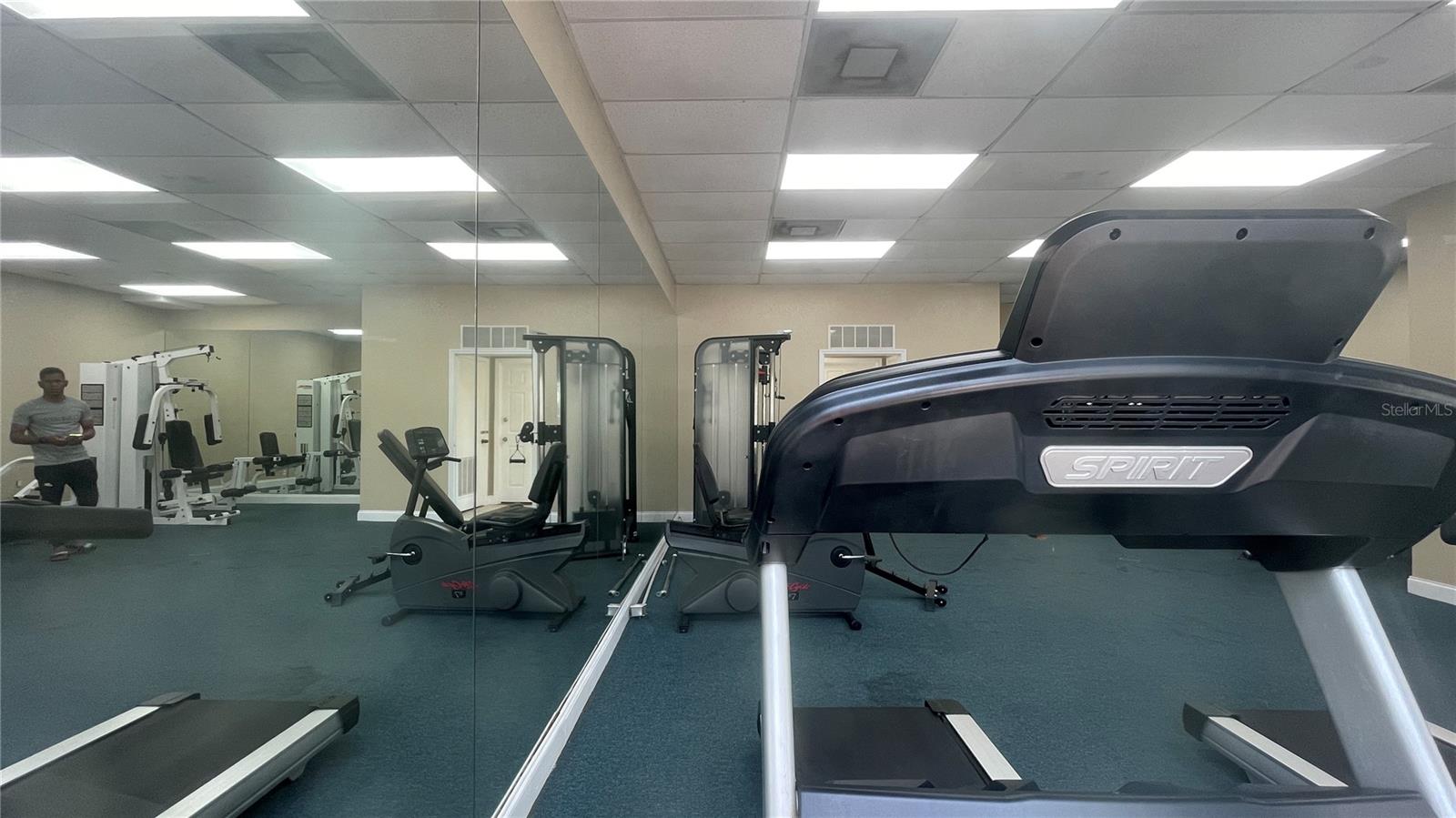 Image 27 of 45 For 2856 Somerset Park Drive 102