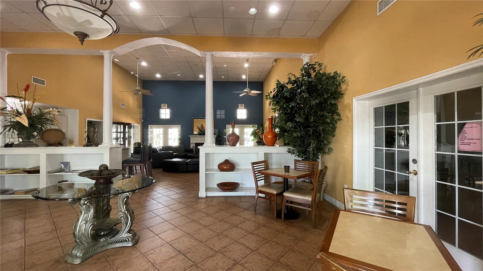 Image 35 of 45 For 2856 Somerset Park Drive 102