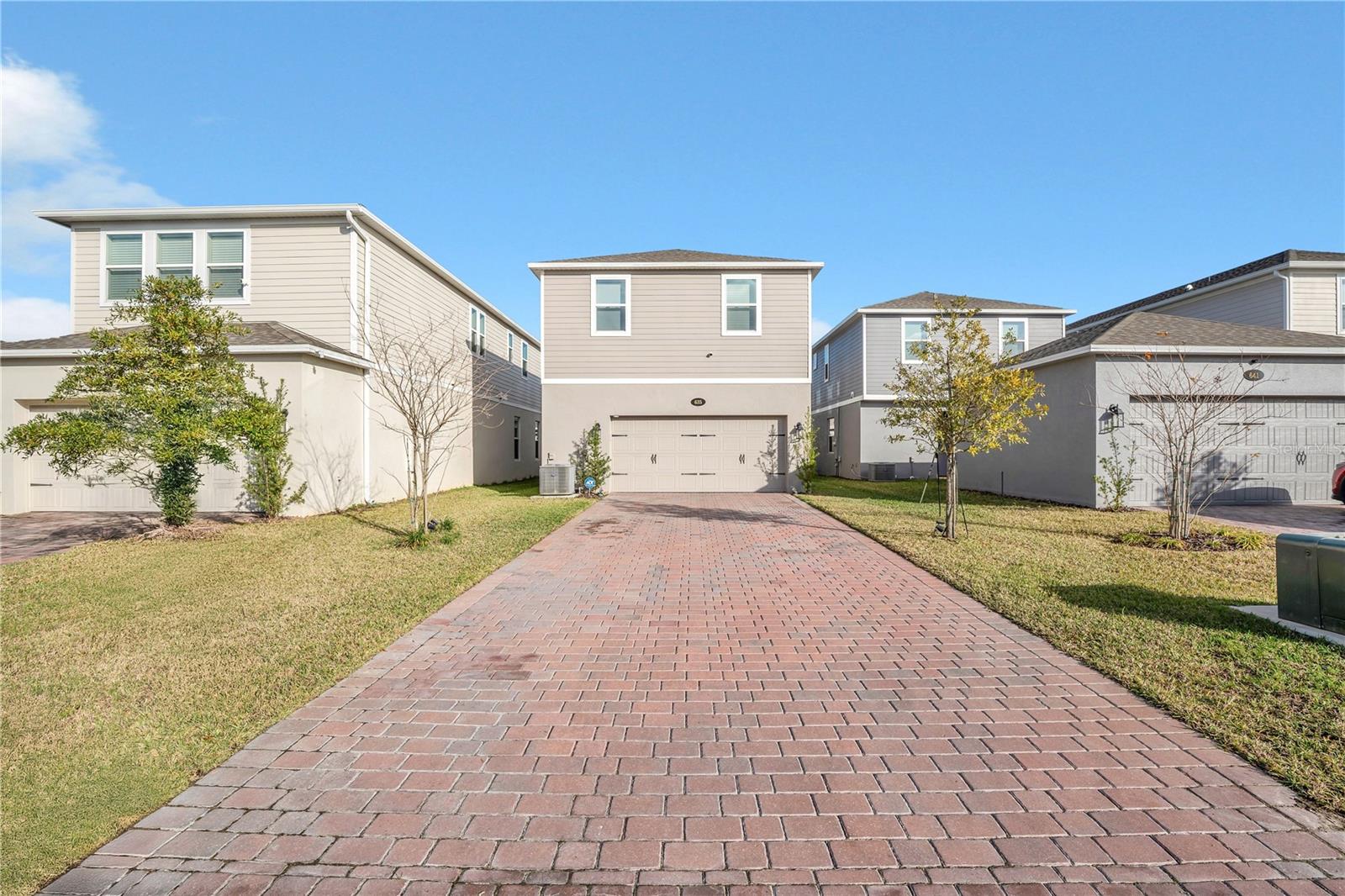 Image 26 of 33 For 635 Cheval Lane