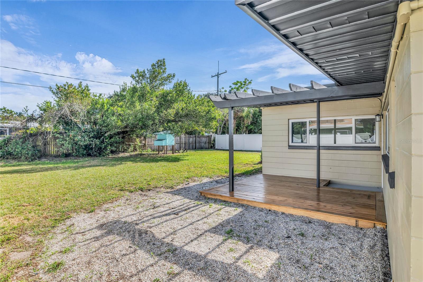 Image 27 of 29 For 1311 Silverstone Avenue