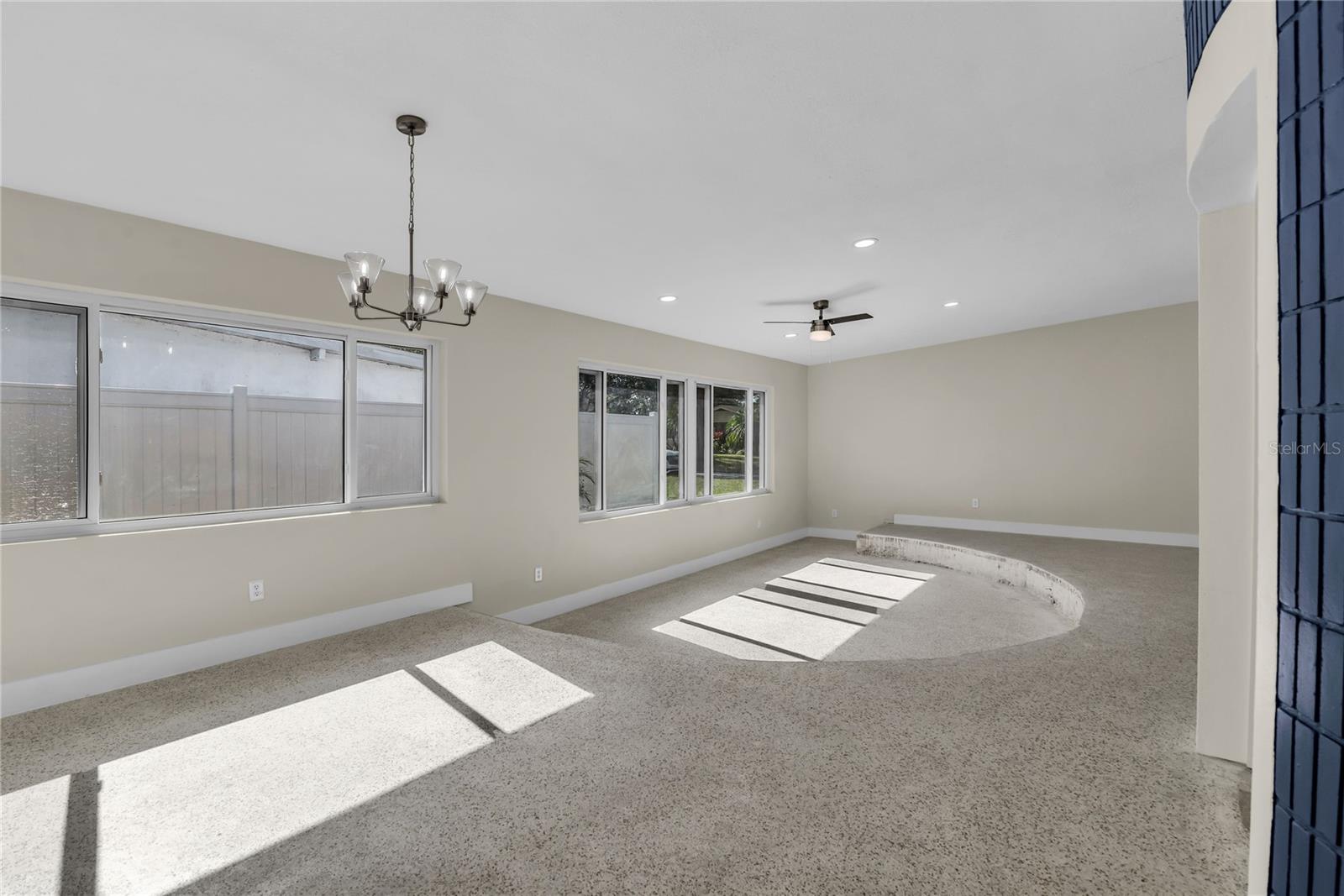 Image 7 of 29 For 1311 Silverstone Avenue