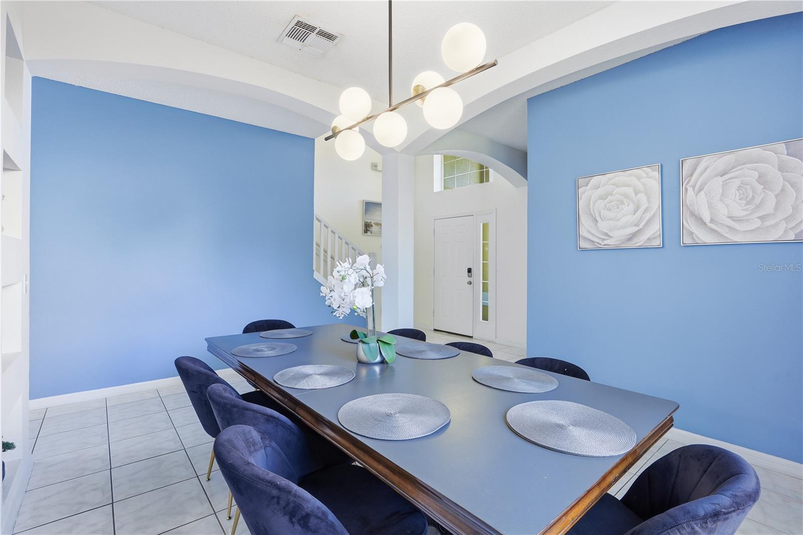 Image 10 of 49 For 8490 Oasis Key Cove