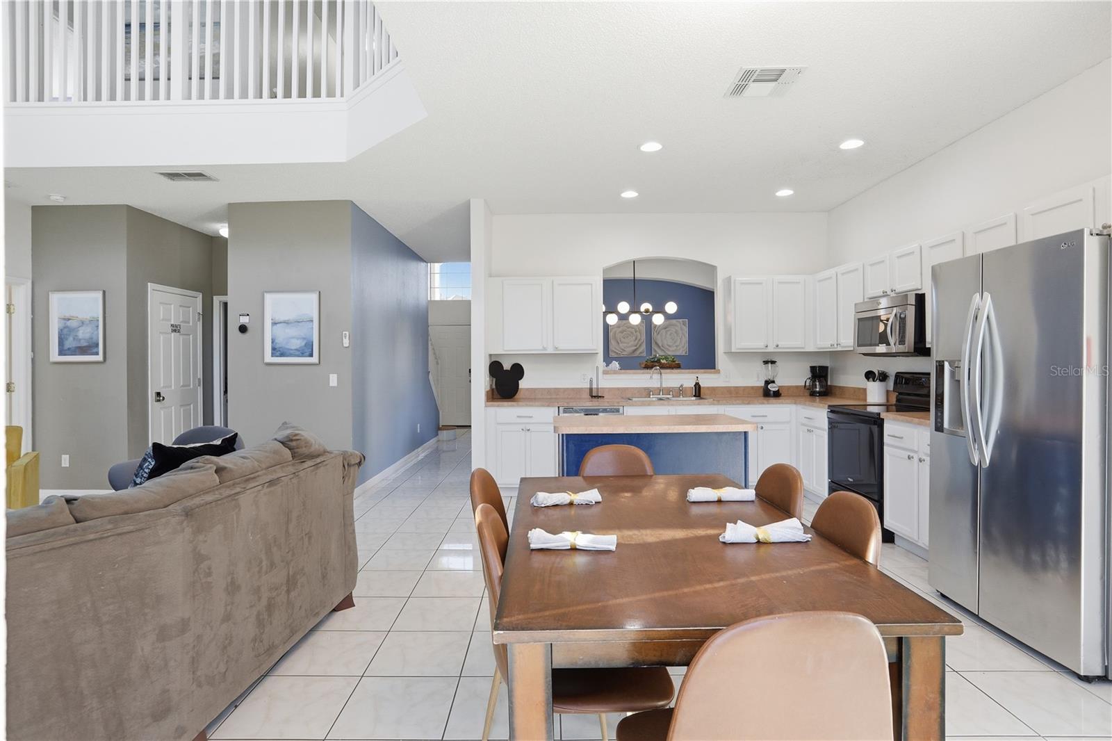 Image 15 of 49 For 8490 Oasis Key Cove