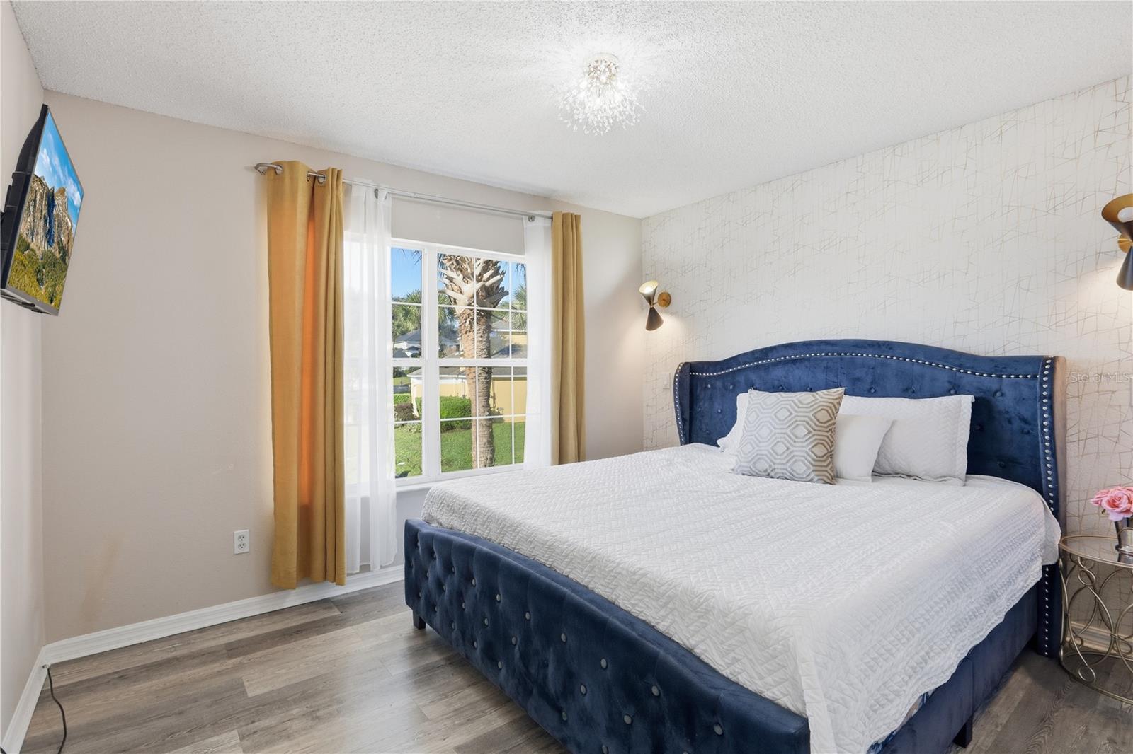 Image 26 of 49 For 8490 Oasis Key Cove