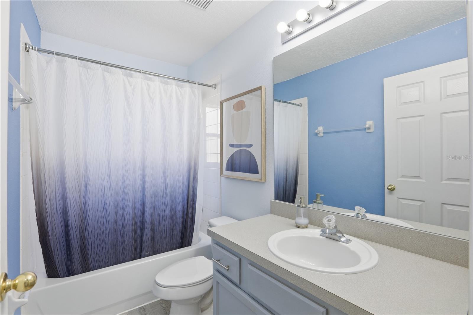 Image 28 of 49 For 8490 Oasis Key Cove