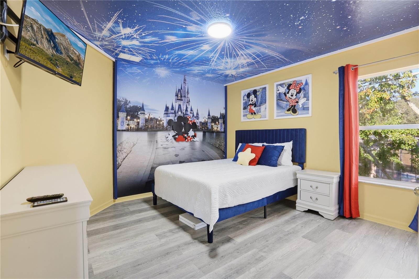 Image 29 of 49 For 8490 Oasis Key Cove