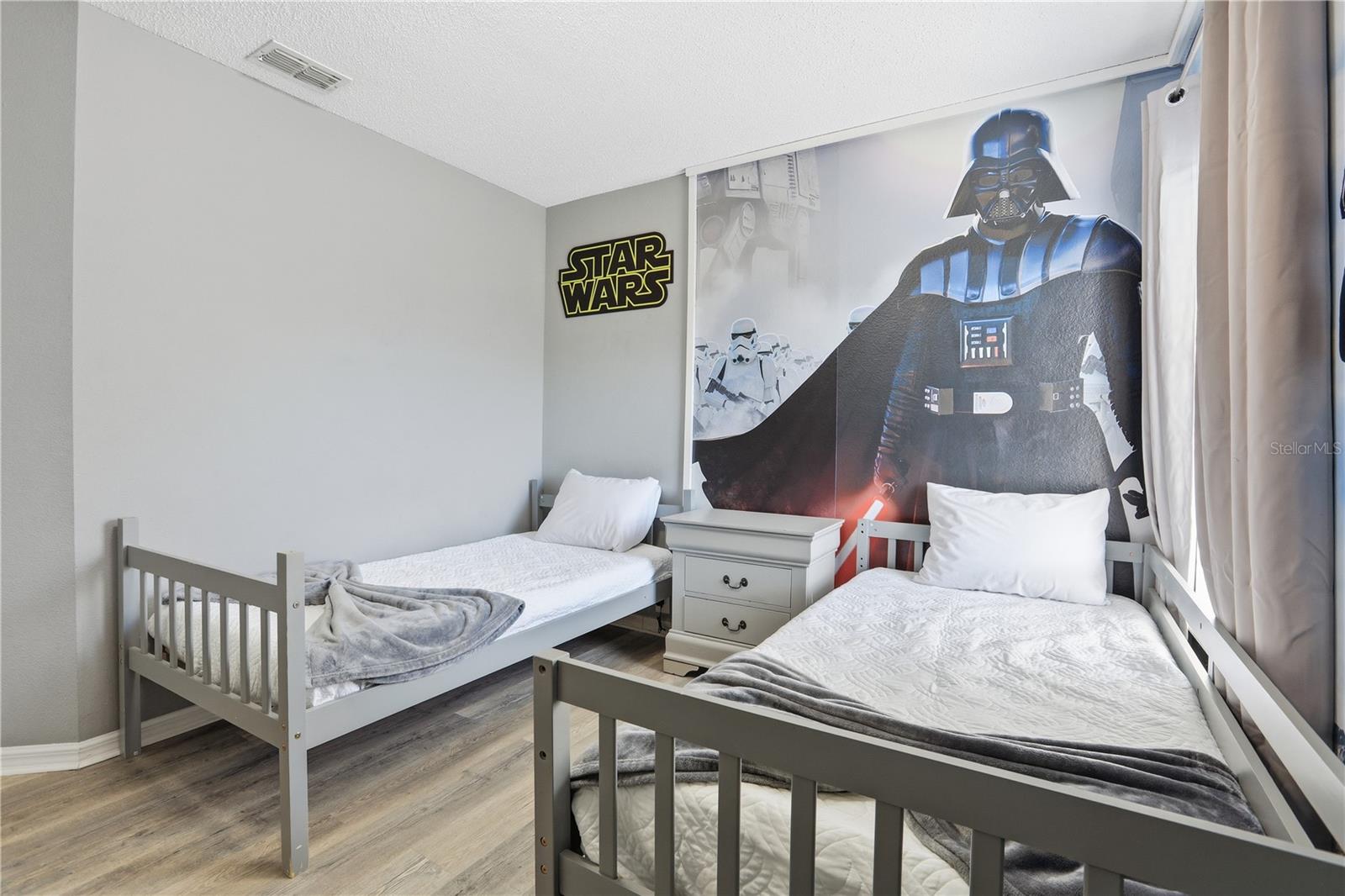 Image 32 of 49 For 8490 Oasis Key Cove