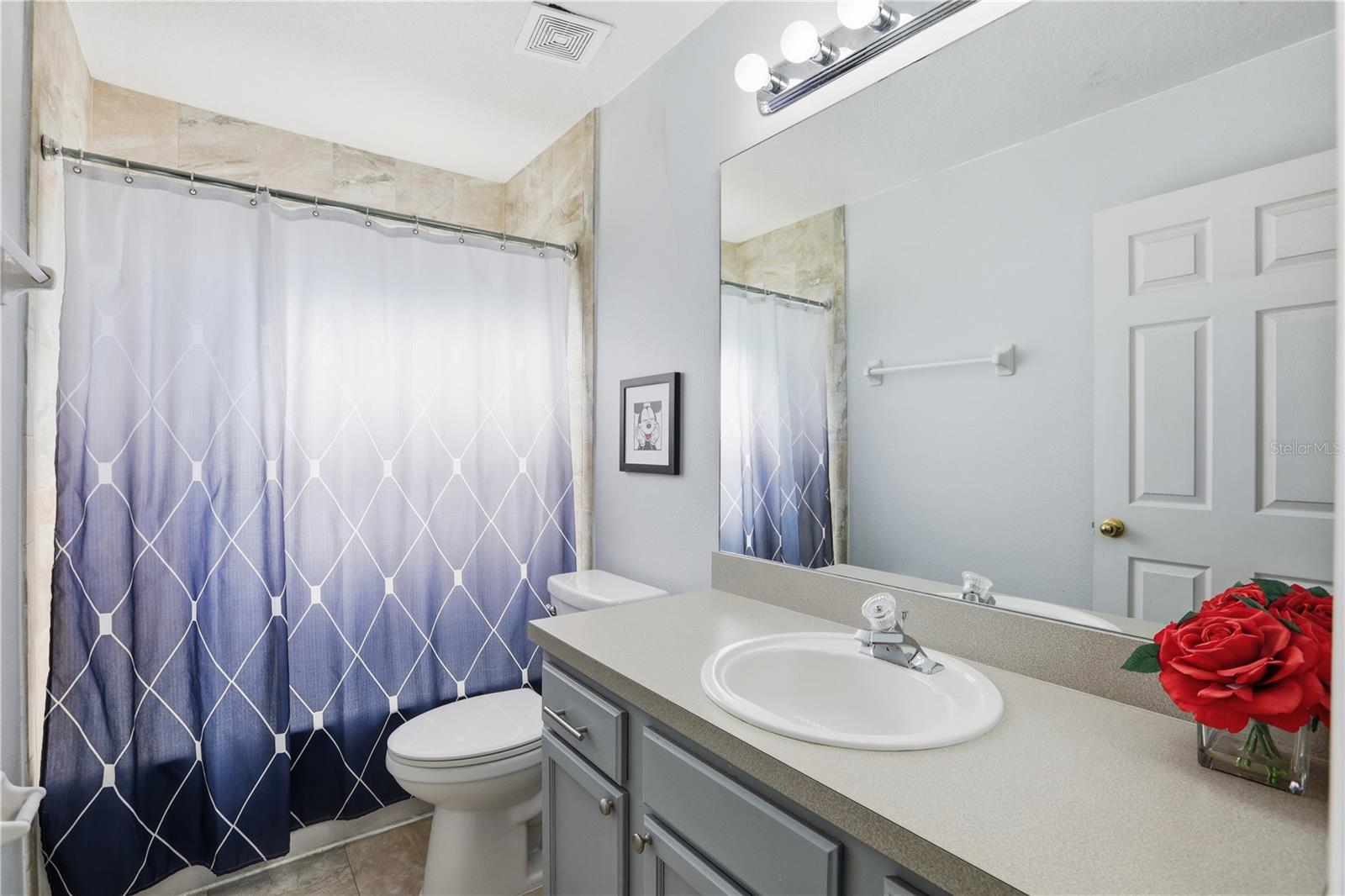 Image 35 of 49 For 8490 Oasis Key Cove