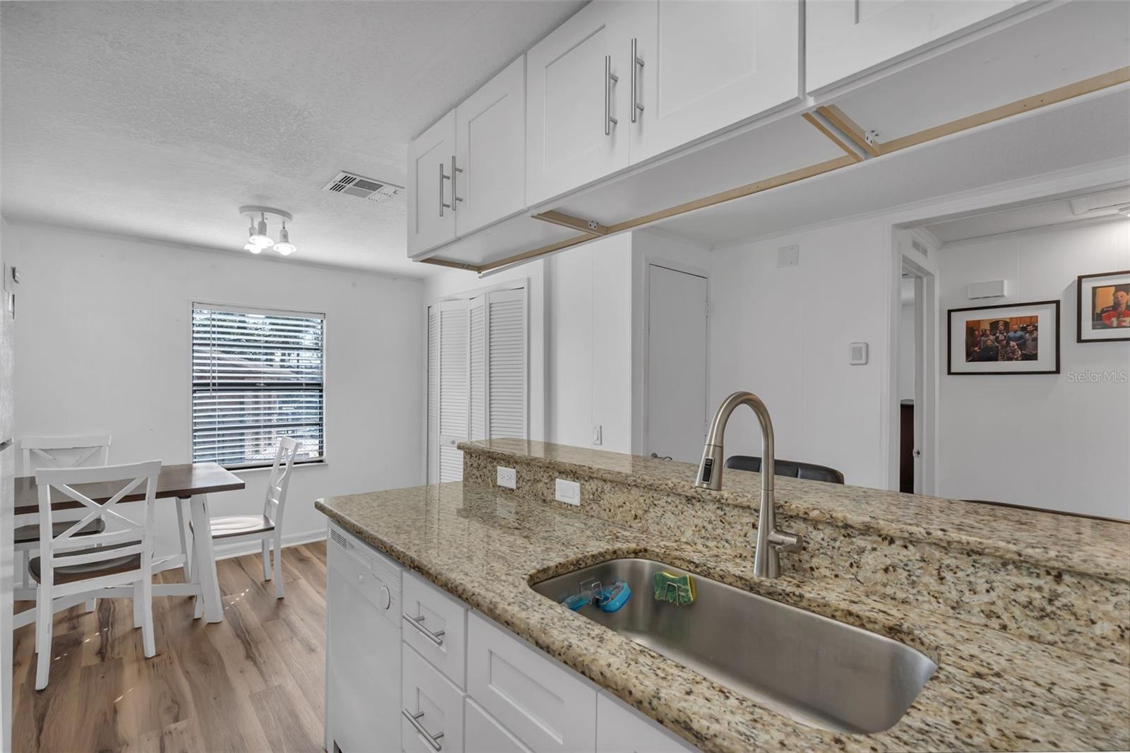 Image 12 of 41 For 373 Eron Way 47