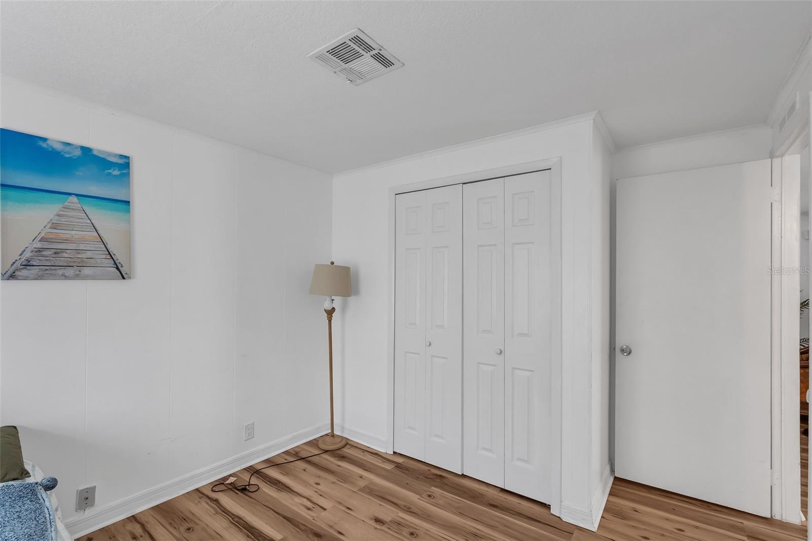 Image 14 of 41 For 373 Eron Way 47