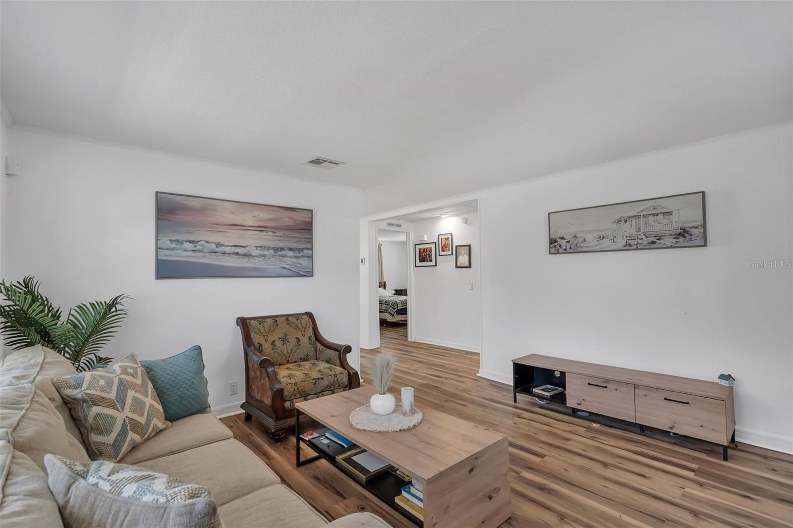 Image 2 of 41 For 373 Eron Way 47