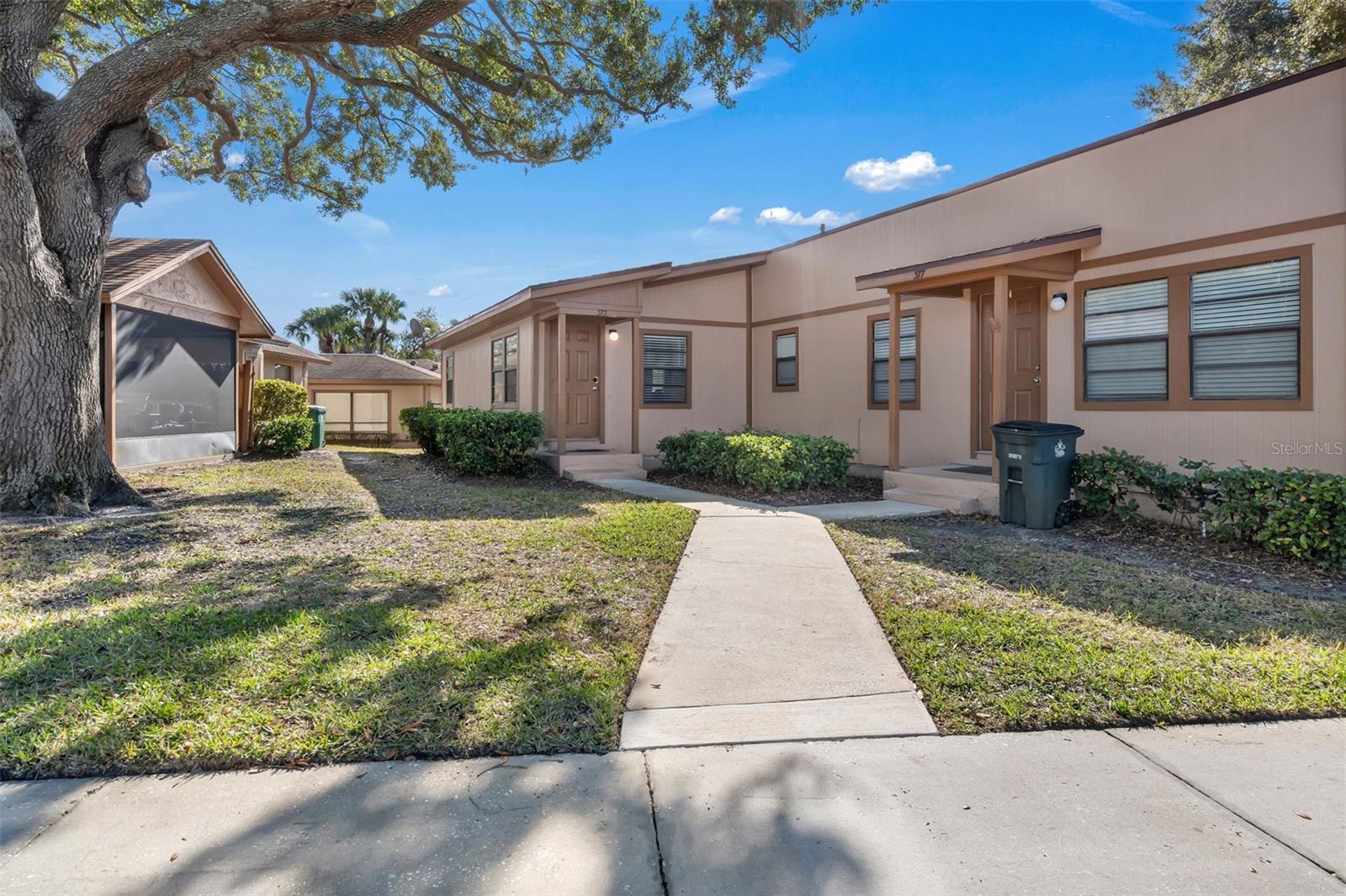 Image 26 of 41 For 373 Eron Way 47