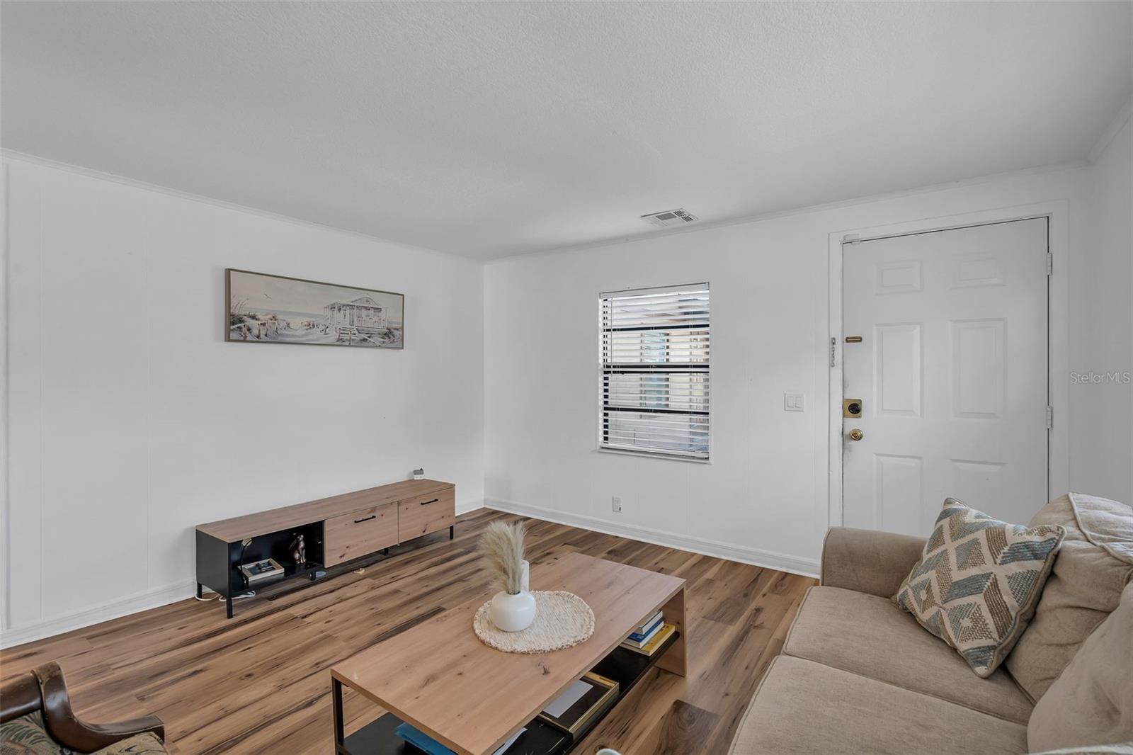 Image 3 of 41 For 373 Eron Way 47