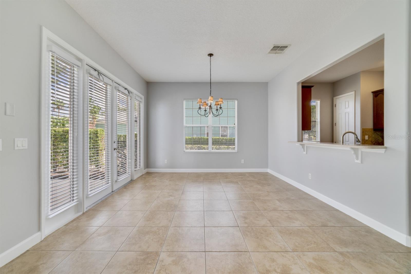 Image 13 of 35 For 1426 Fairview Circle