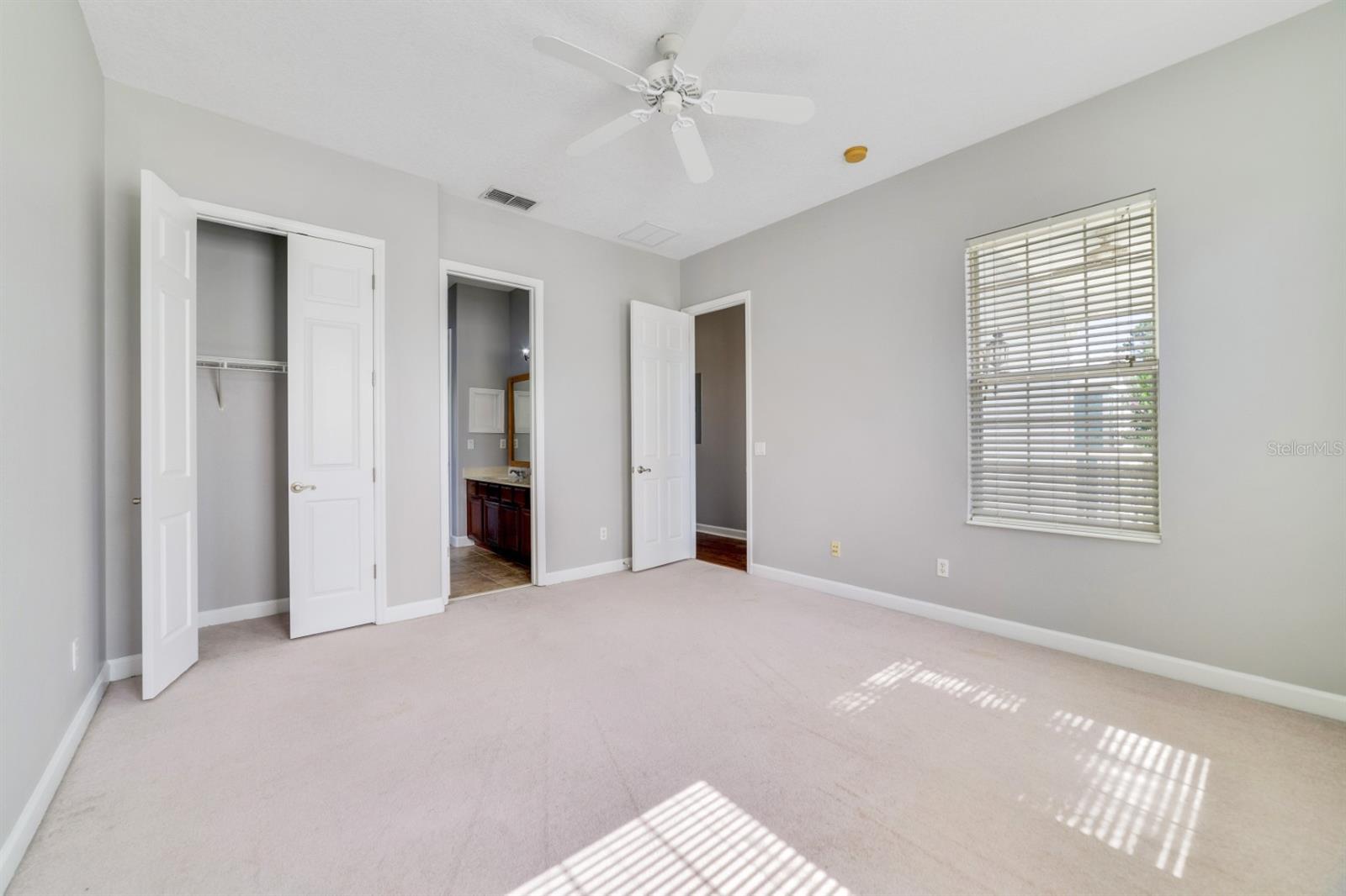 Image 19 of 35 For 1426 Fairview Circle