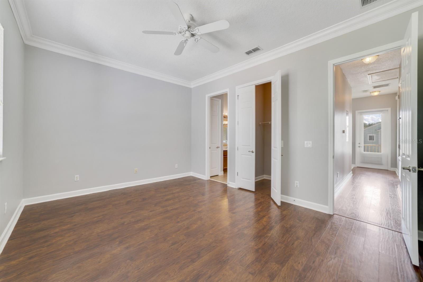 Image 25 of 35 For 1426 Fairview Circle