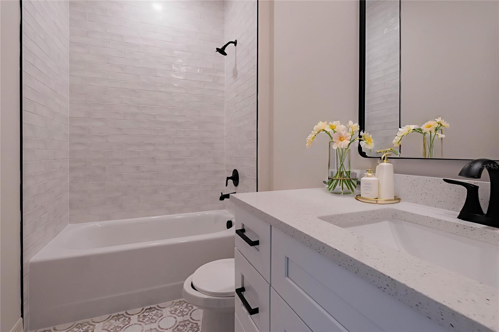 Image 32 of 53 For 911 New Hampshire Avenue