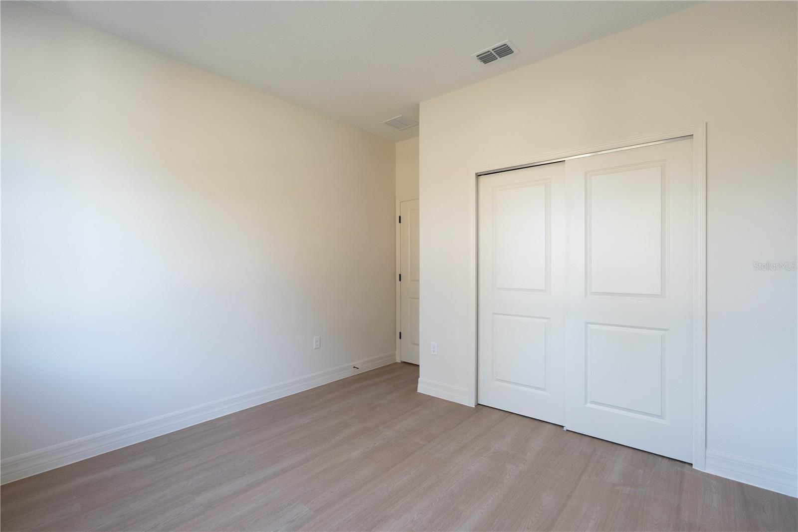 Image 35 of 53 For 911 New Hampshire Avenue