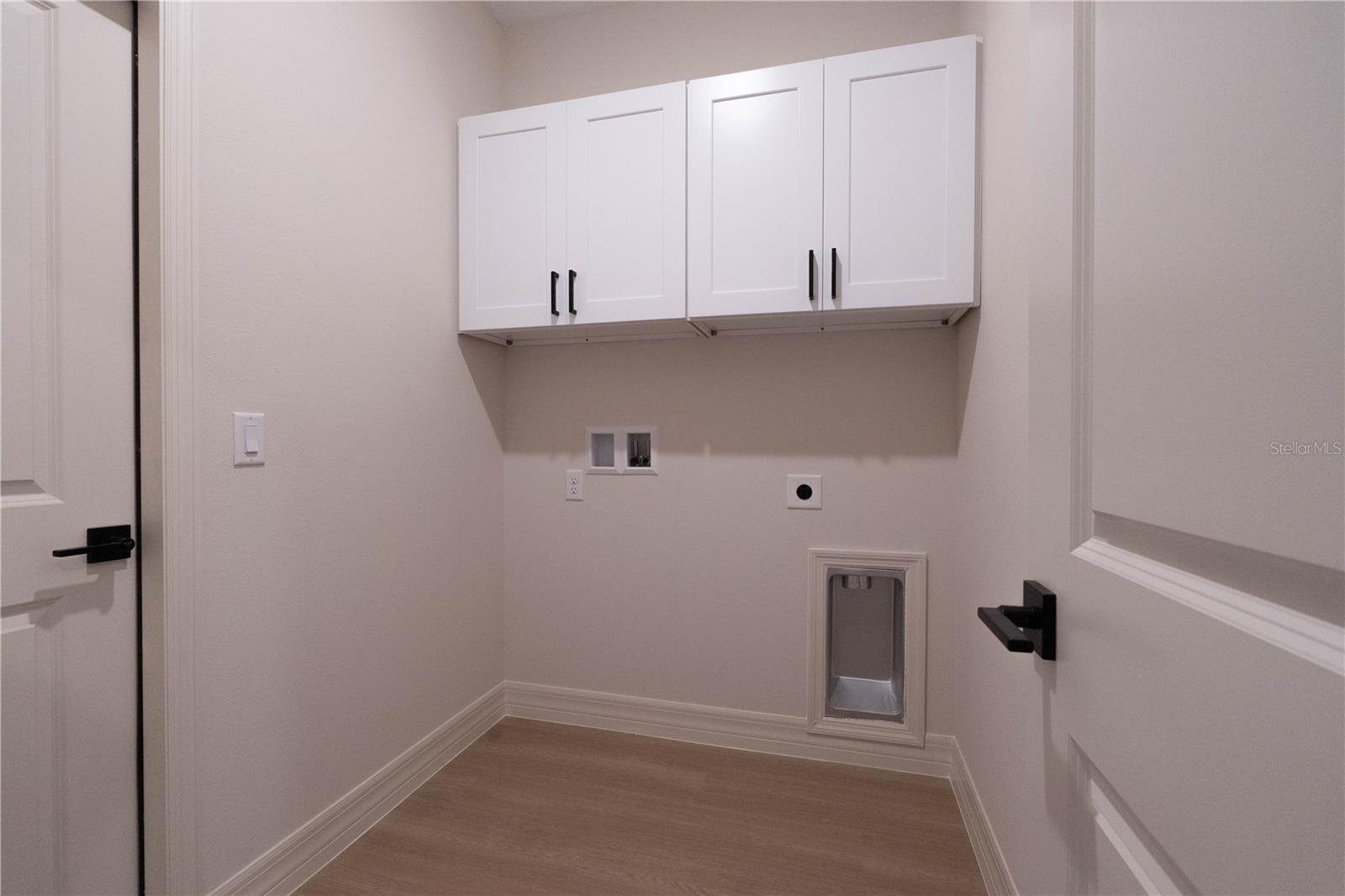 Image 41 of 53 For 911 New Hampshire Avenue