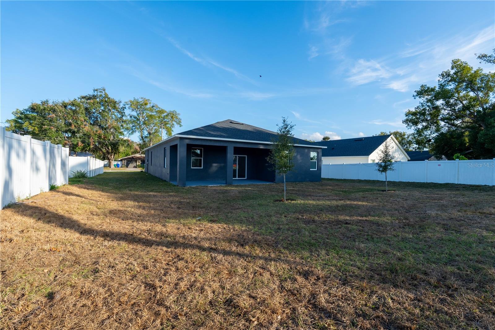 Image 46 of 53 For 911 New Hampshire Avenue