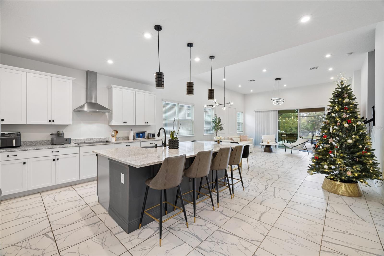 Image 14 of 53 For 16394 Taliesin Street