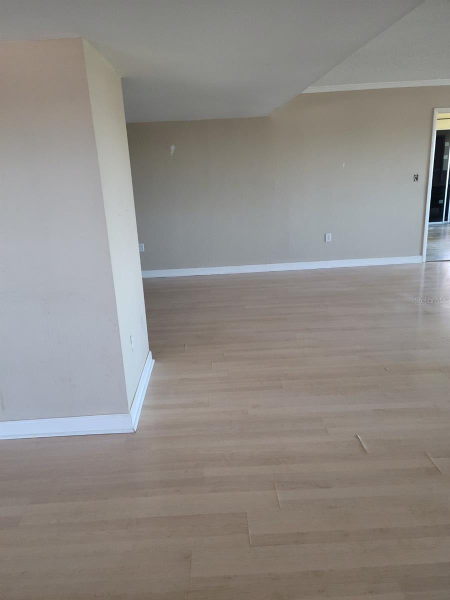 Image 5 of 16 For 8950 Park Boulevard 708