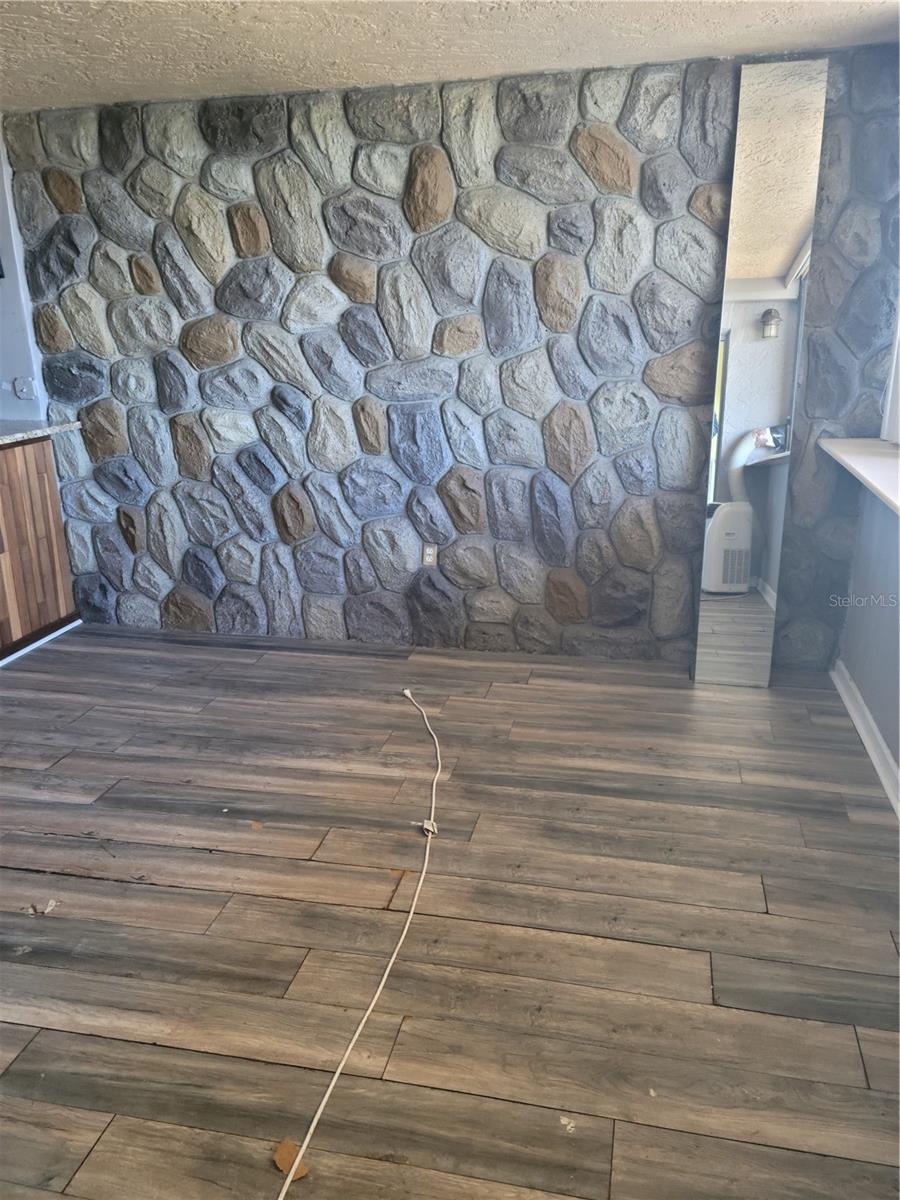 Image 7 of 16 For 8950 Park Boulevard 708