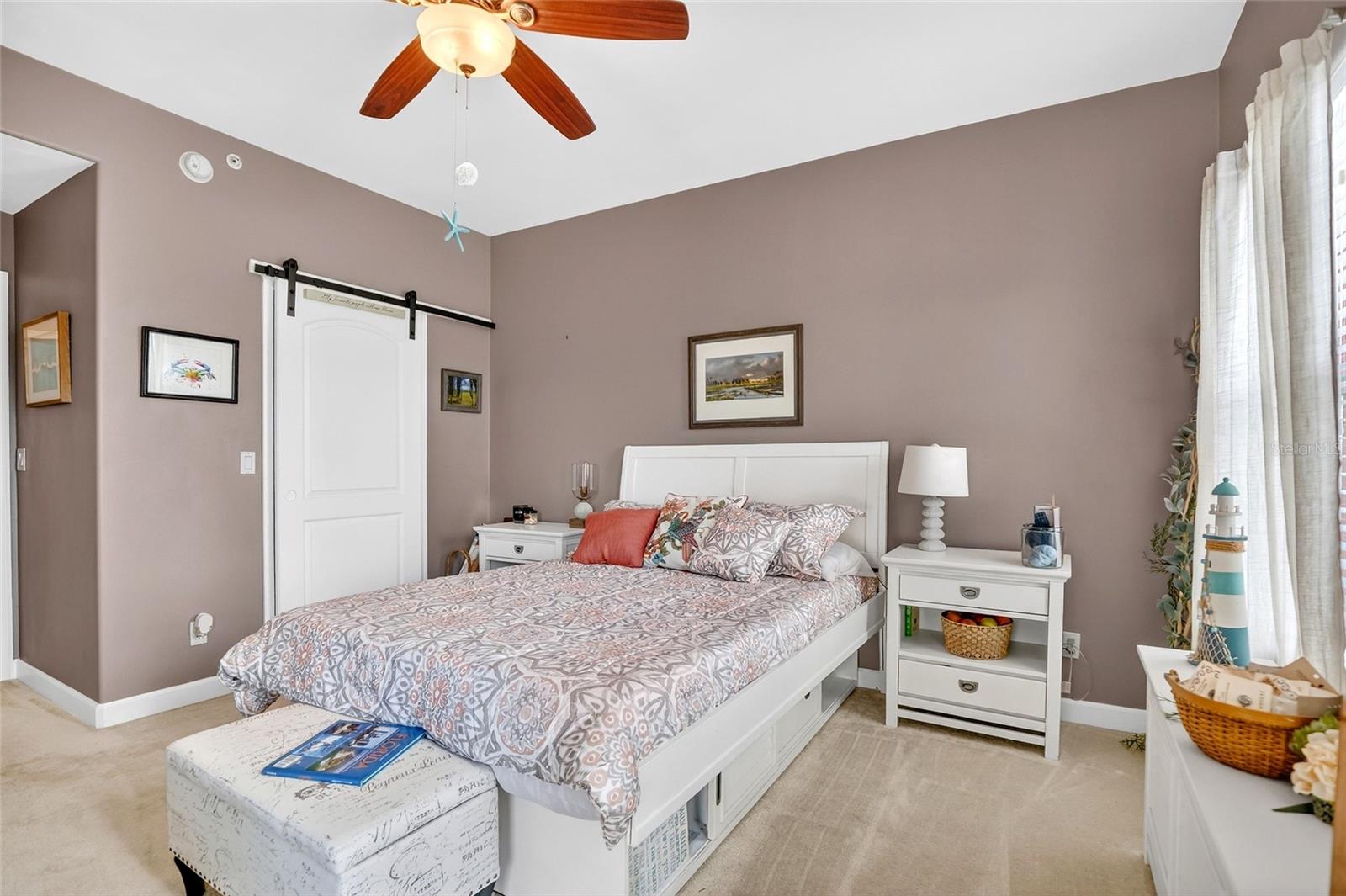 Image 17 of 25 For 424 Luna Bella Lane 415