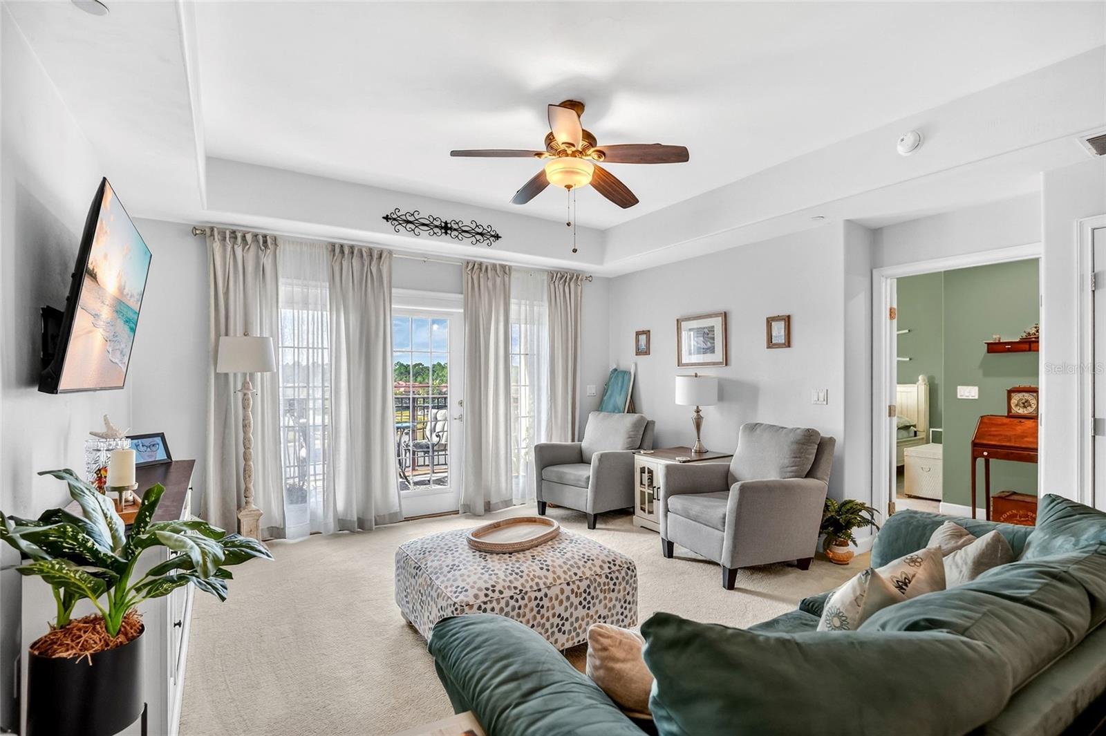 Image 4 of 25 For 424 Luna Bella Lane 415