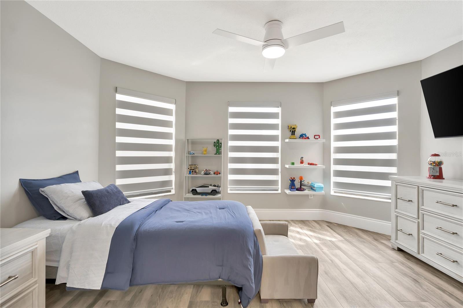 Image 17 of 39 For 6630 Villa Sonrisa Drive 721