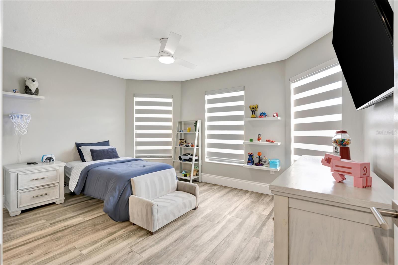 Image 18 of 39 For 6630 Villa Sonrisa Drive 721