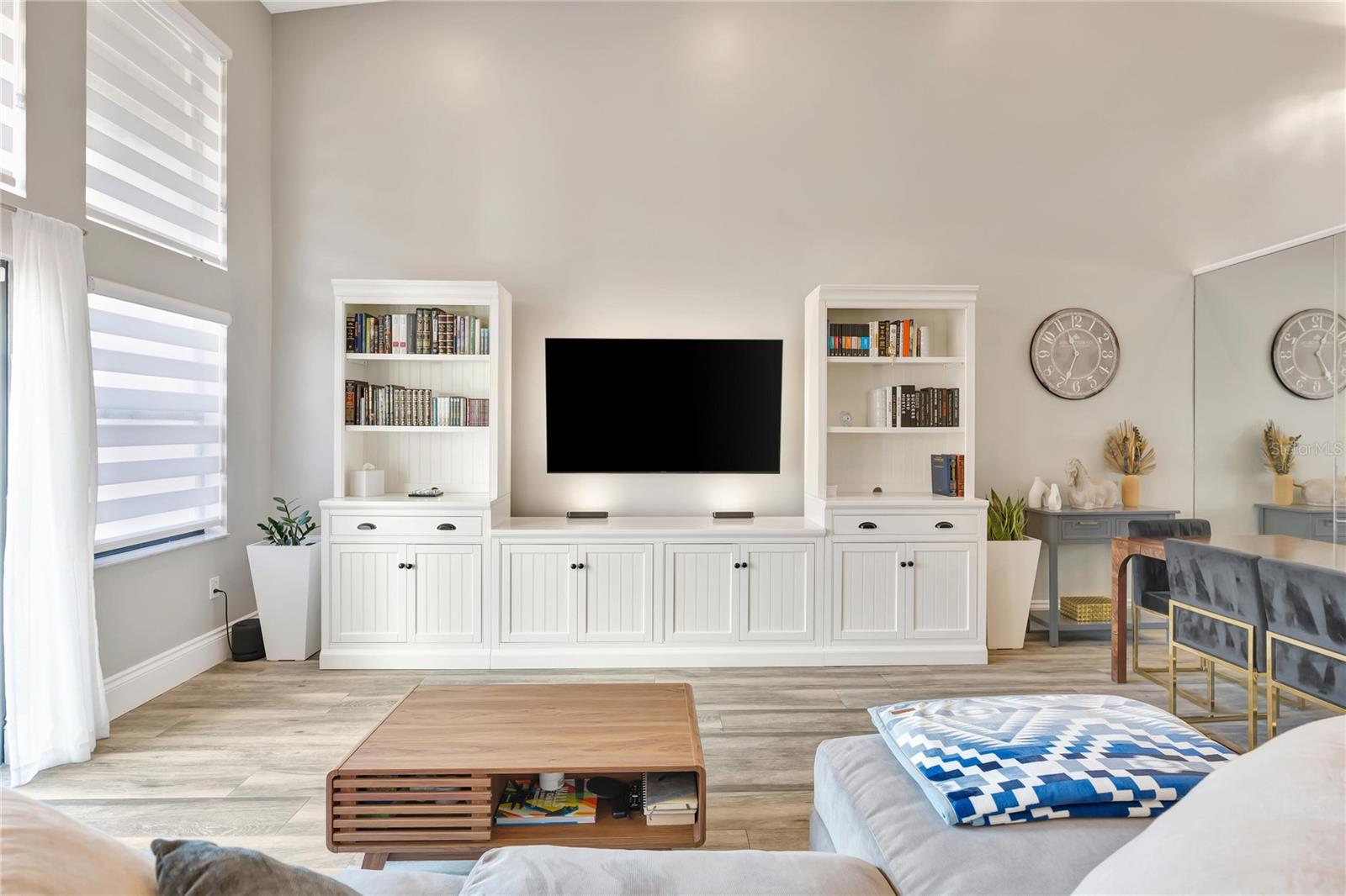 Image 36 of 39 For 6630 Villa Sonrisa Drive 721