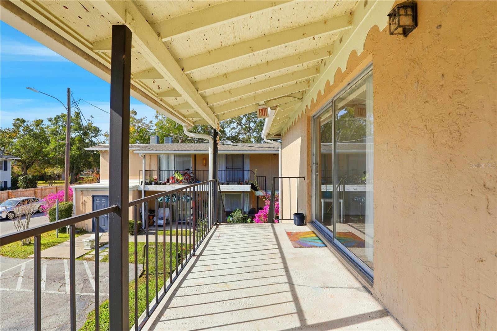 Image 21 of 27 For 1002 Par Street 16