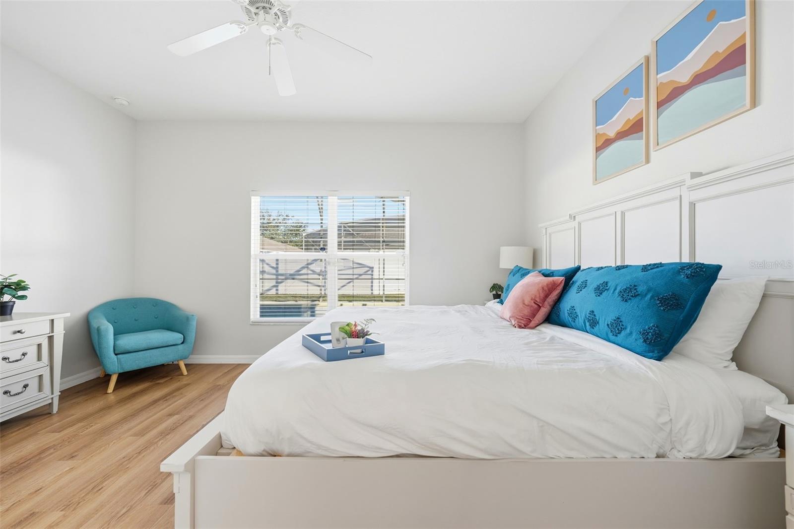 Image 30 of 60 For 872 Sussex Drive