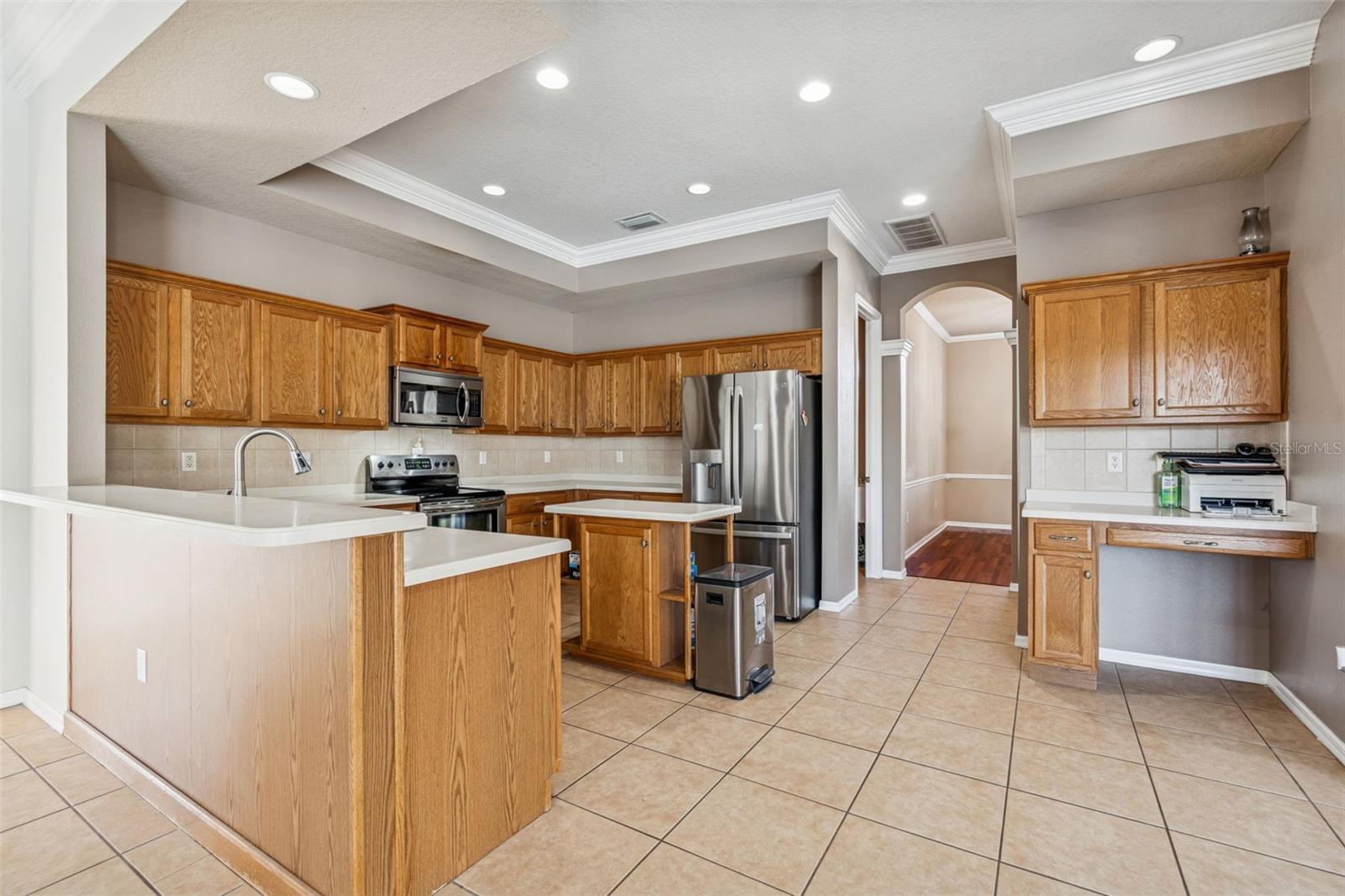 Listing photo id 9 for 14308 Willow Run