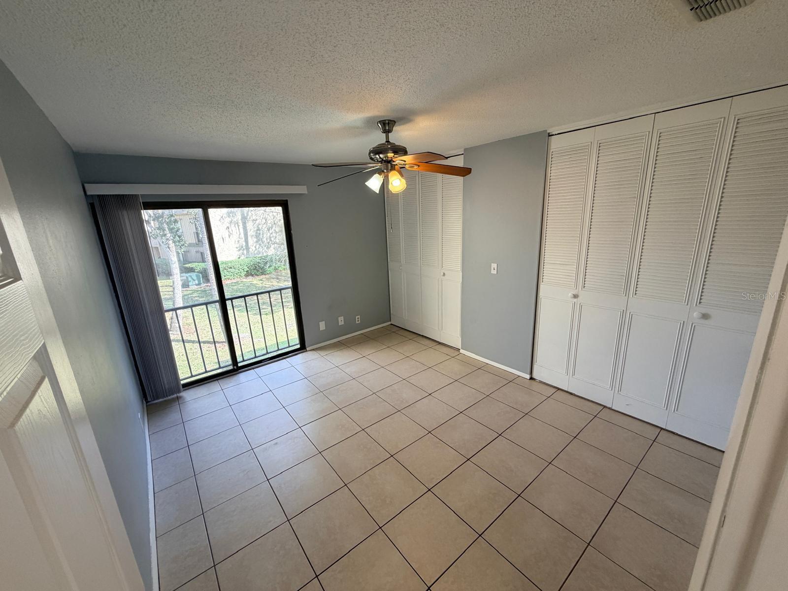 Image 14 of 25 For 429 Sheoah Boulevard 11