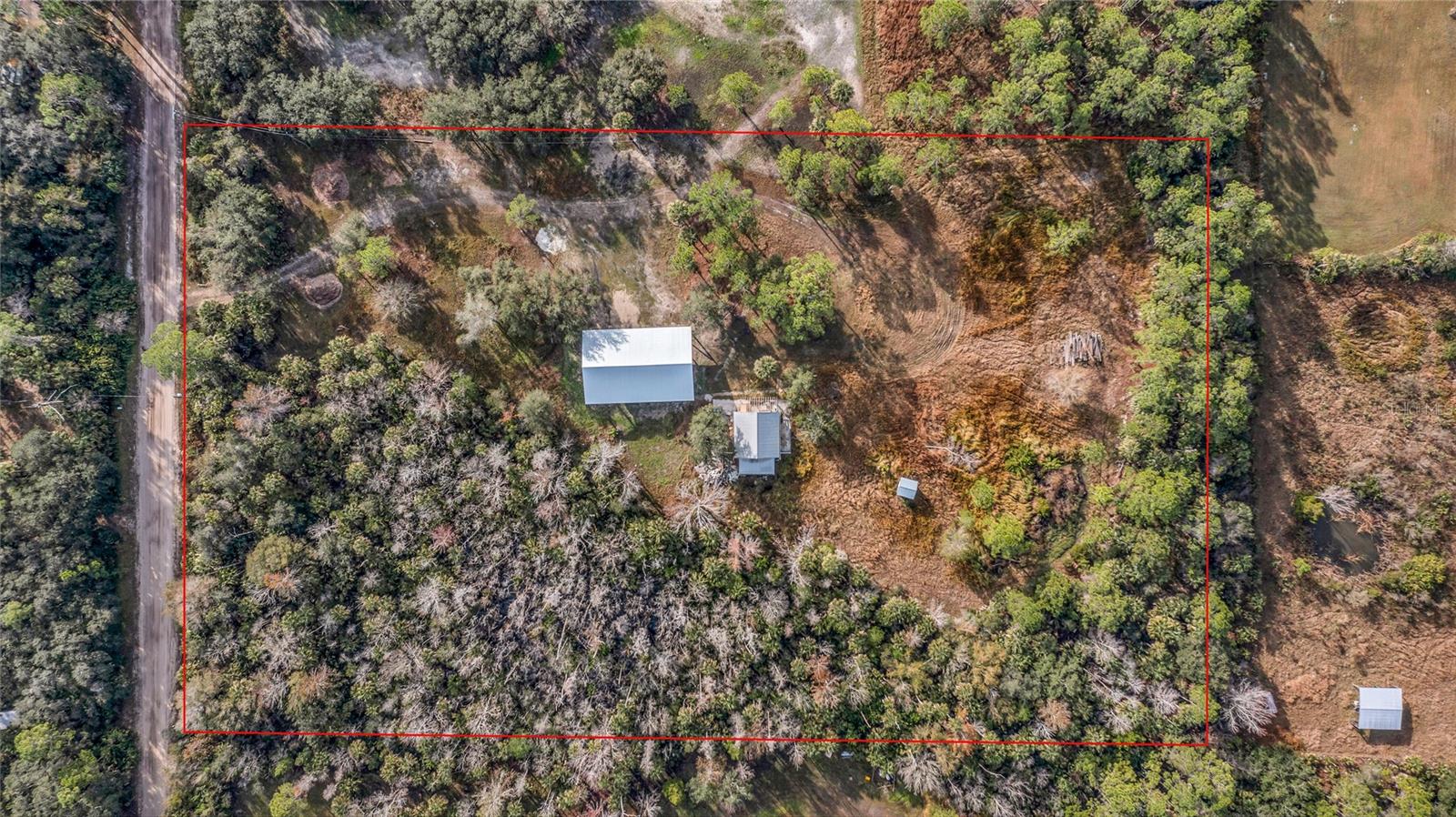 Image 16 of 34 For  Waccassa St  