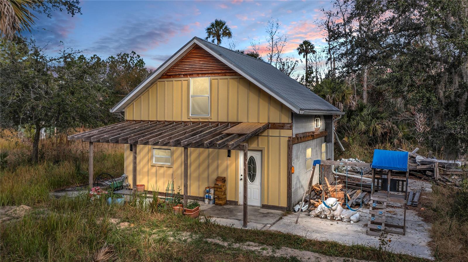 Image 18 of 34 For  Waccassa St  