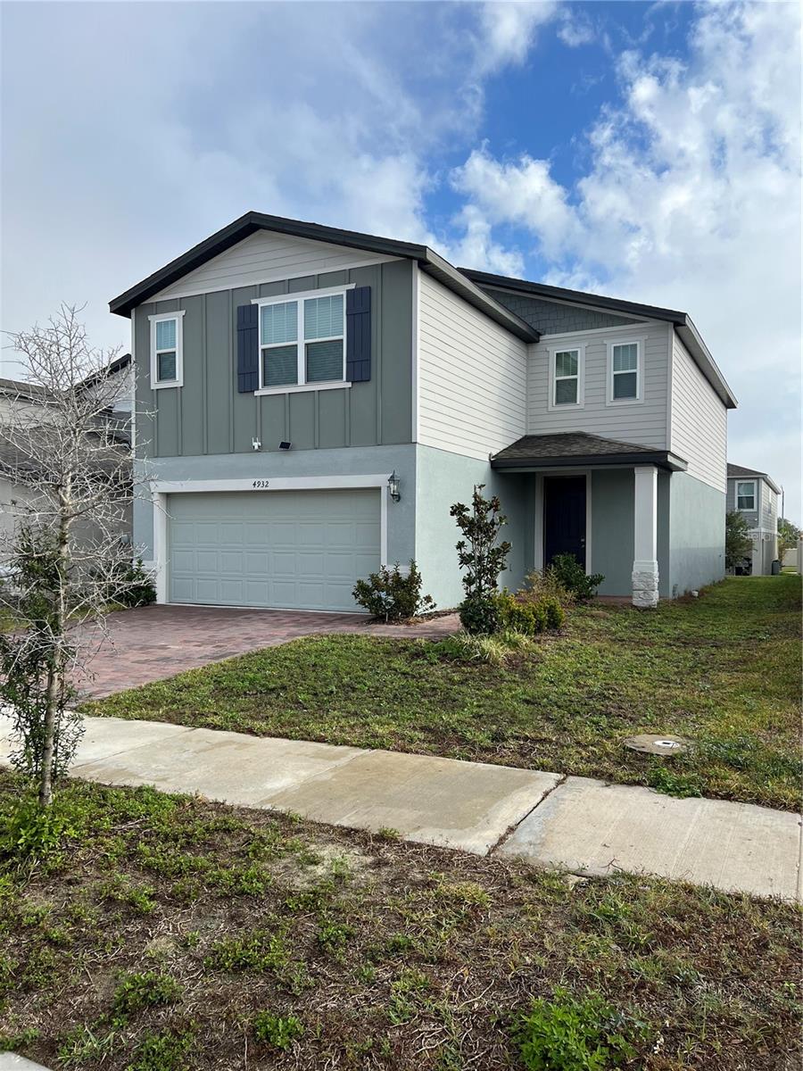 Image 2 of 43 For 4932 Mainsail Street