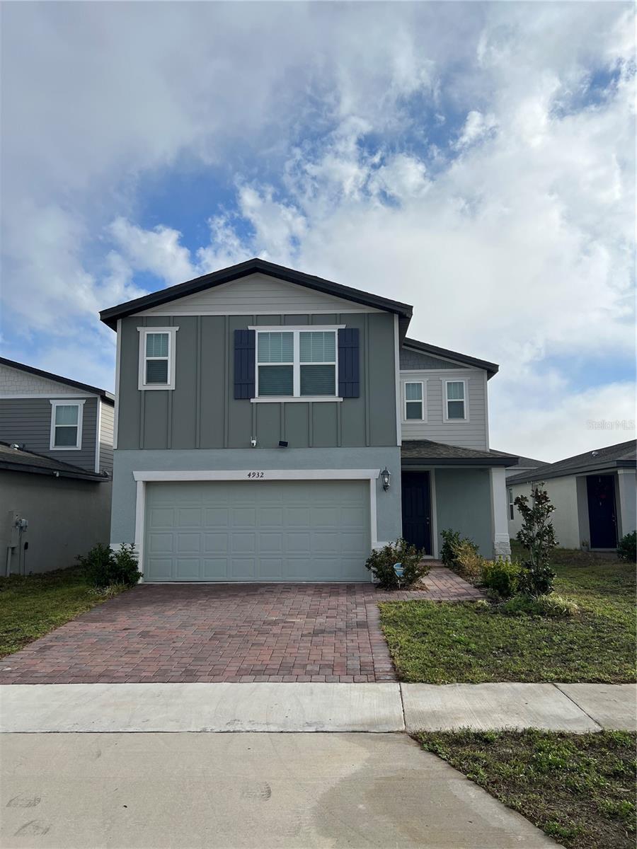 Image 4 of 43 For 4932 Mainsail Street