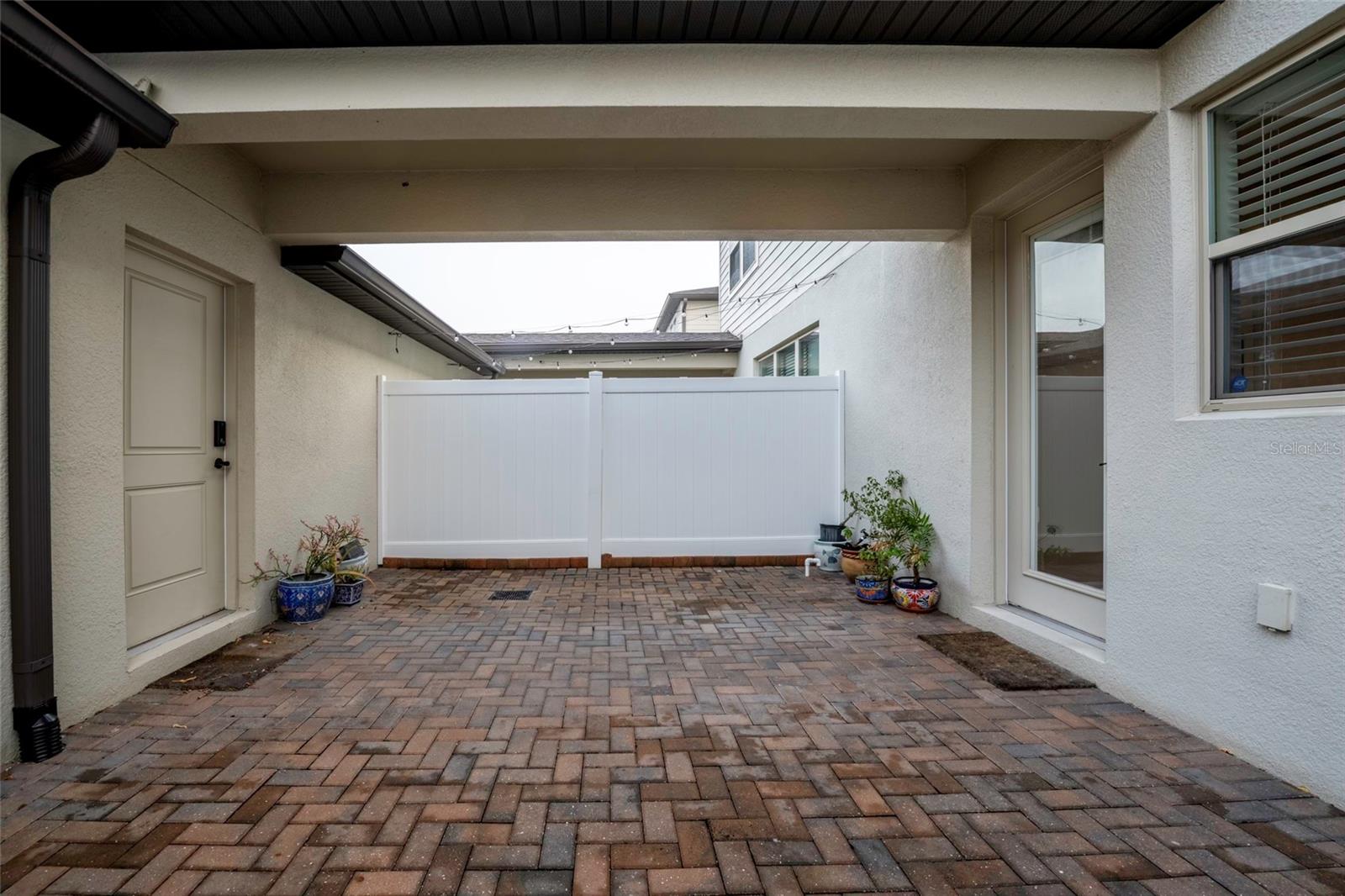 Image 20 of 25 For 5077 Caspian Street