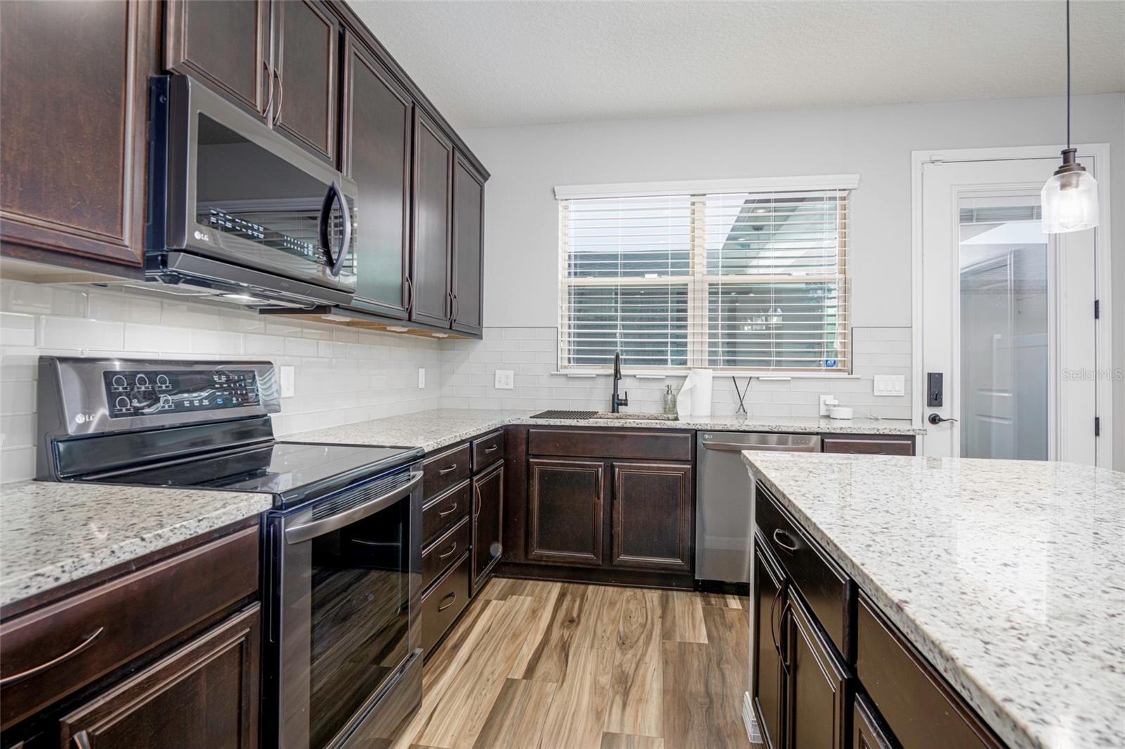 Image 4 of 25 For 5077 Caspian Street