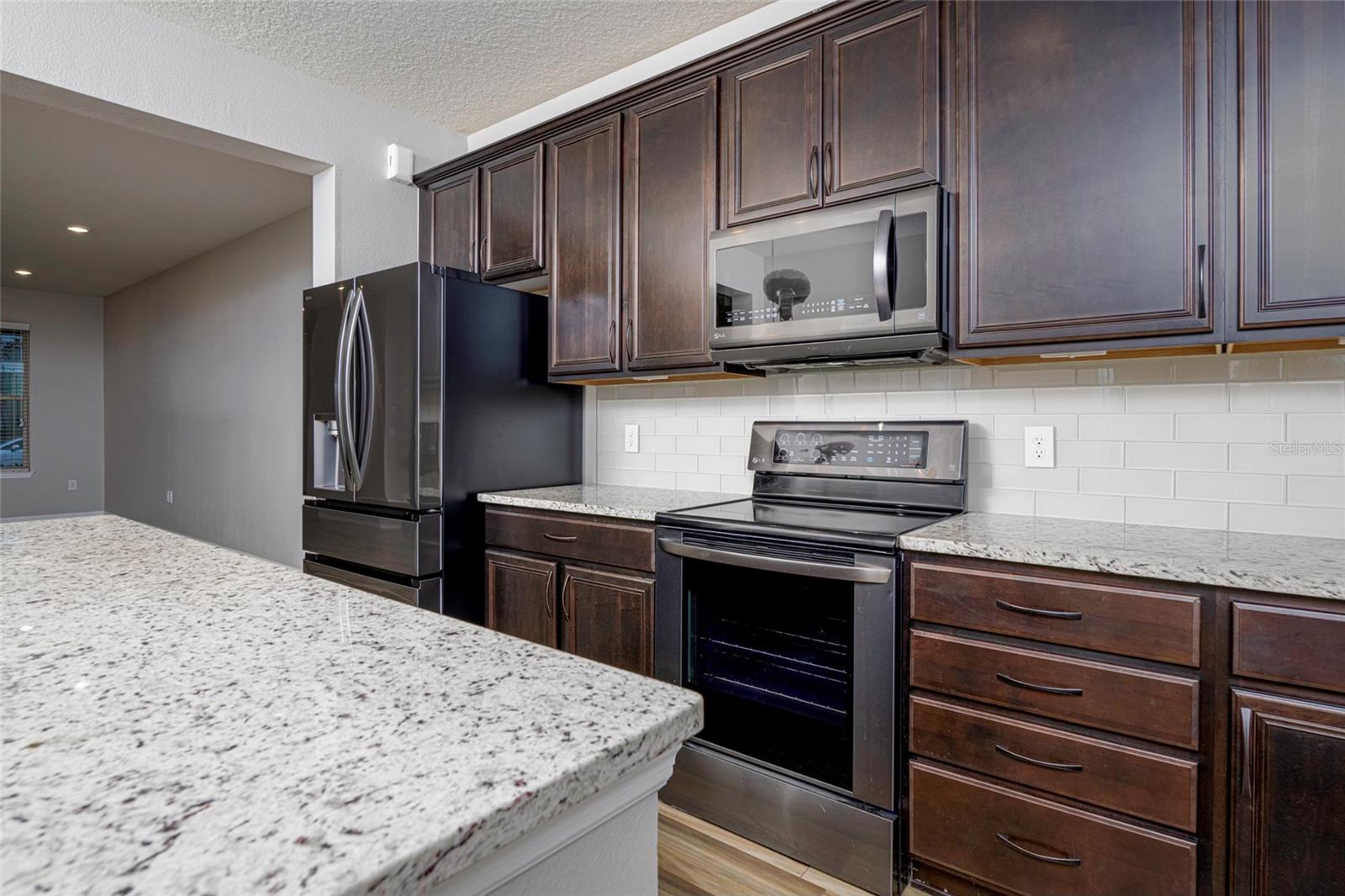 Image 6 of 25 For 5077 Caspian Street