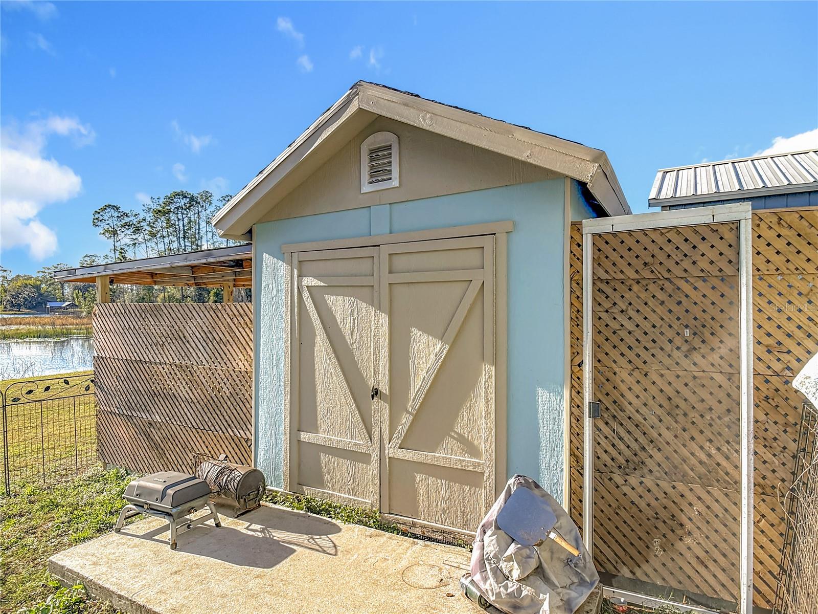 Image 54 of 66 For 2964 Little Court