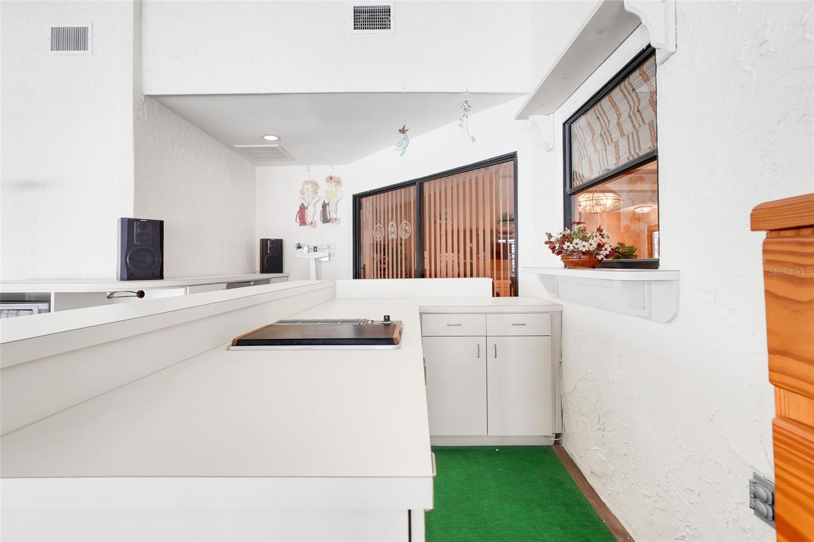 Image 35 of 42 For 2725 Heatherside Avenue