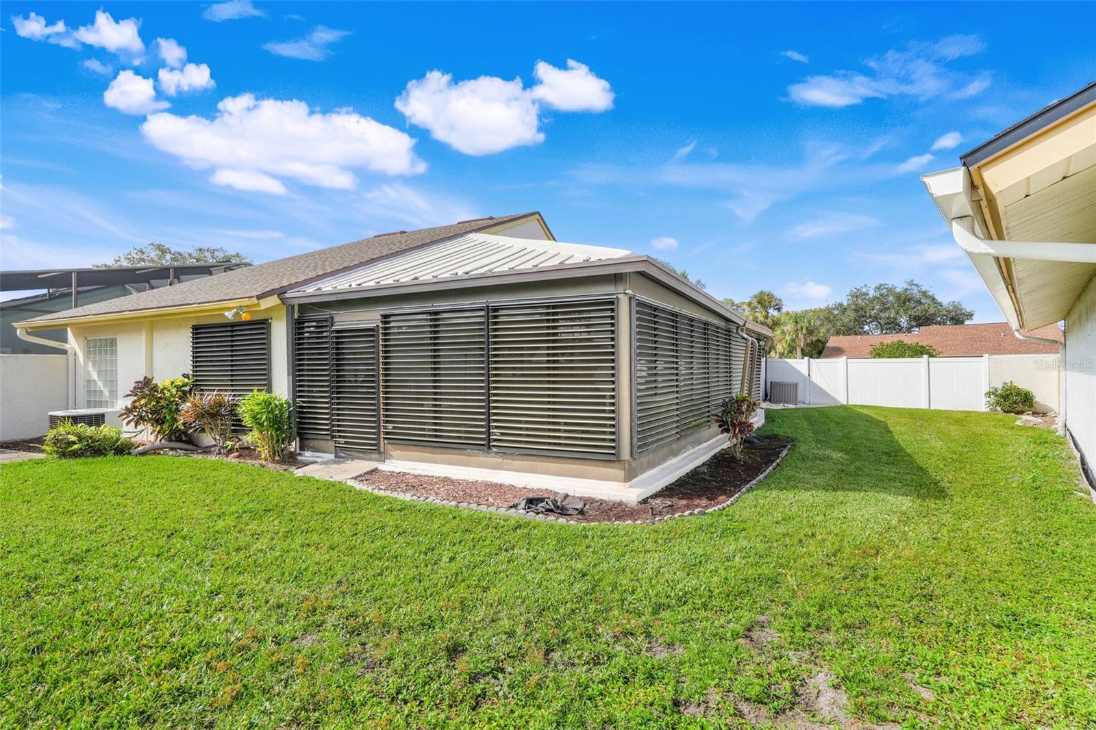 Image 37 of 42 For 2725 Heatherside Avenue