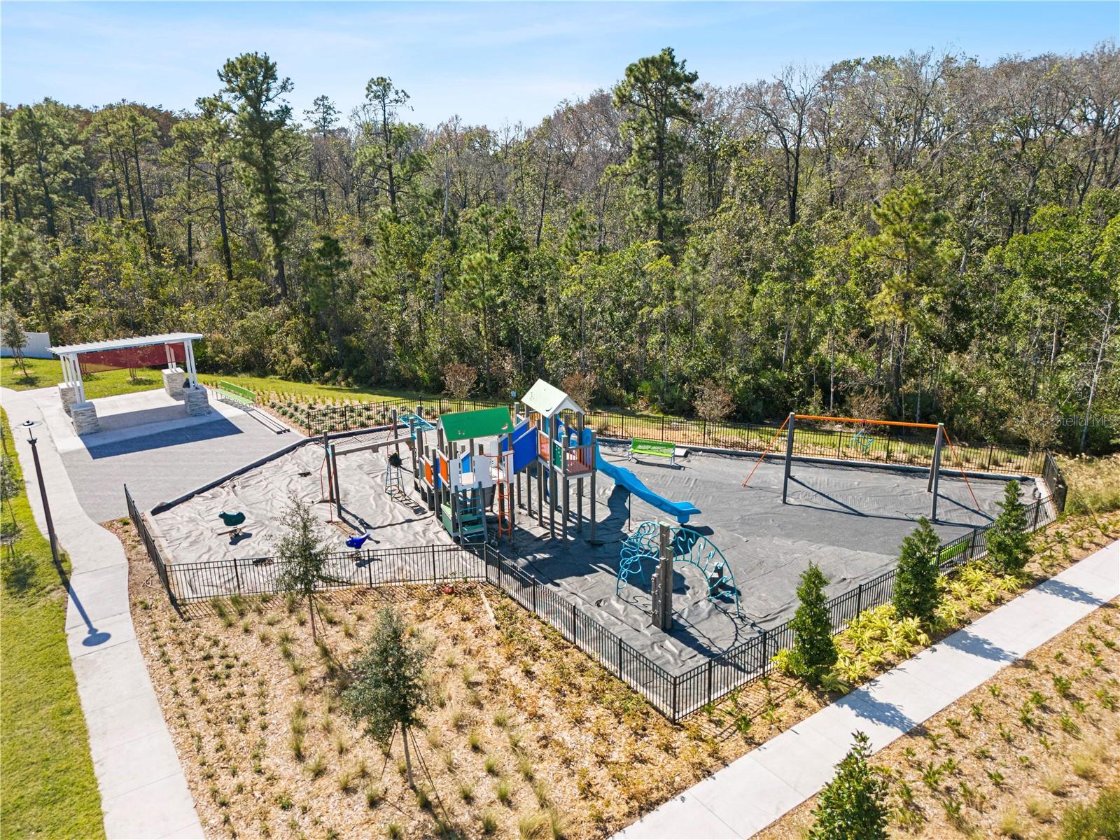 Image 46 of 51 For 13058 Pergola Avenue