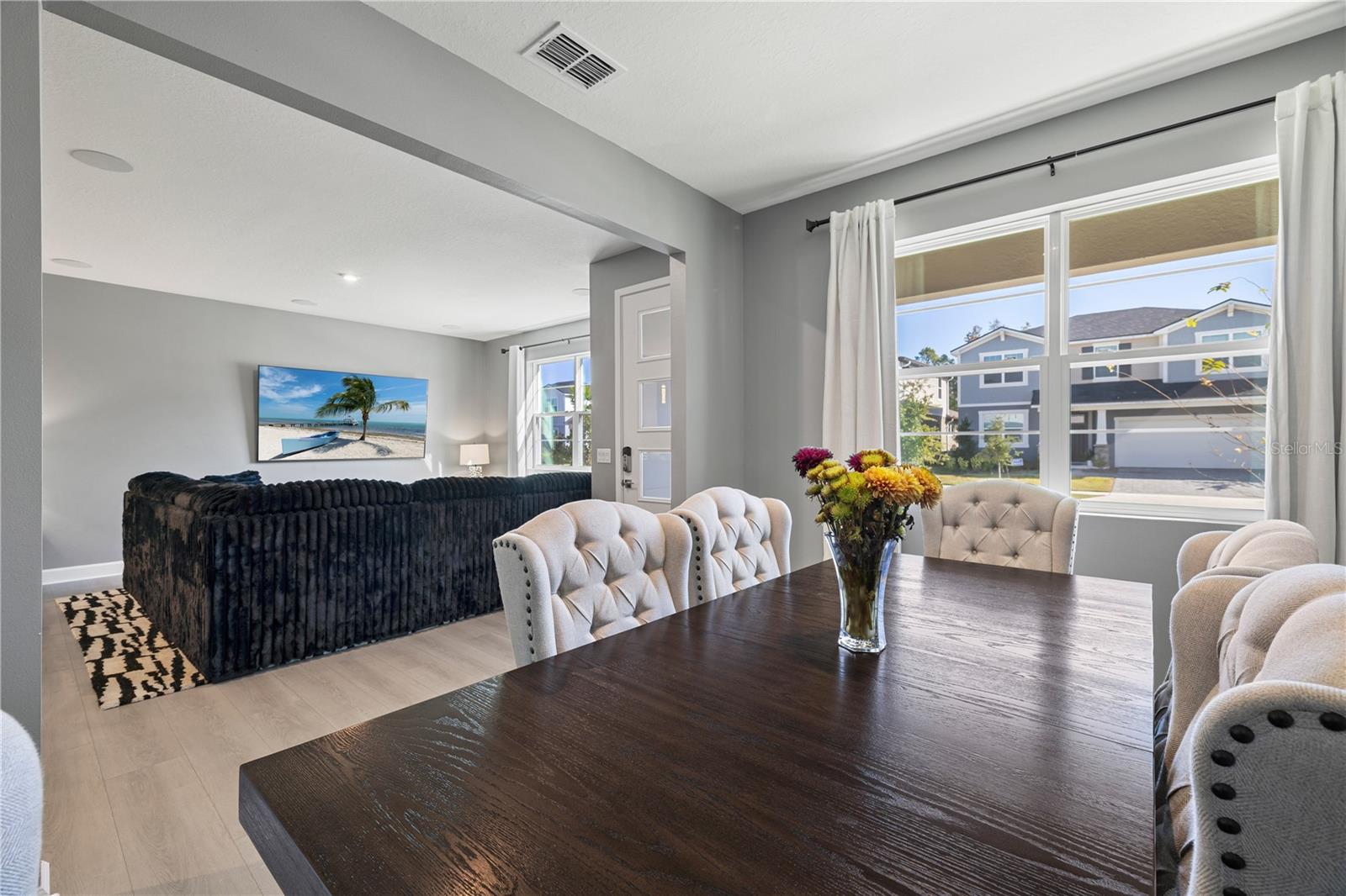 Image 7 of 51 For 13058 Pergola Avenue